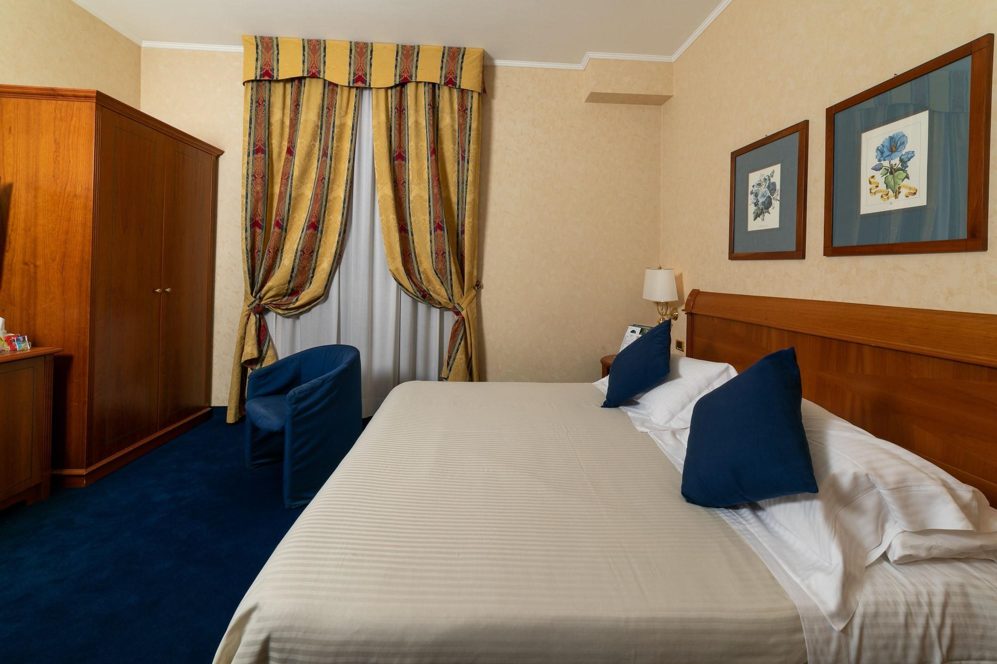Best Western Hotel Cappello d'Oro Bergamo Esterno foto