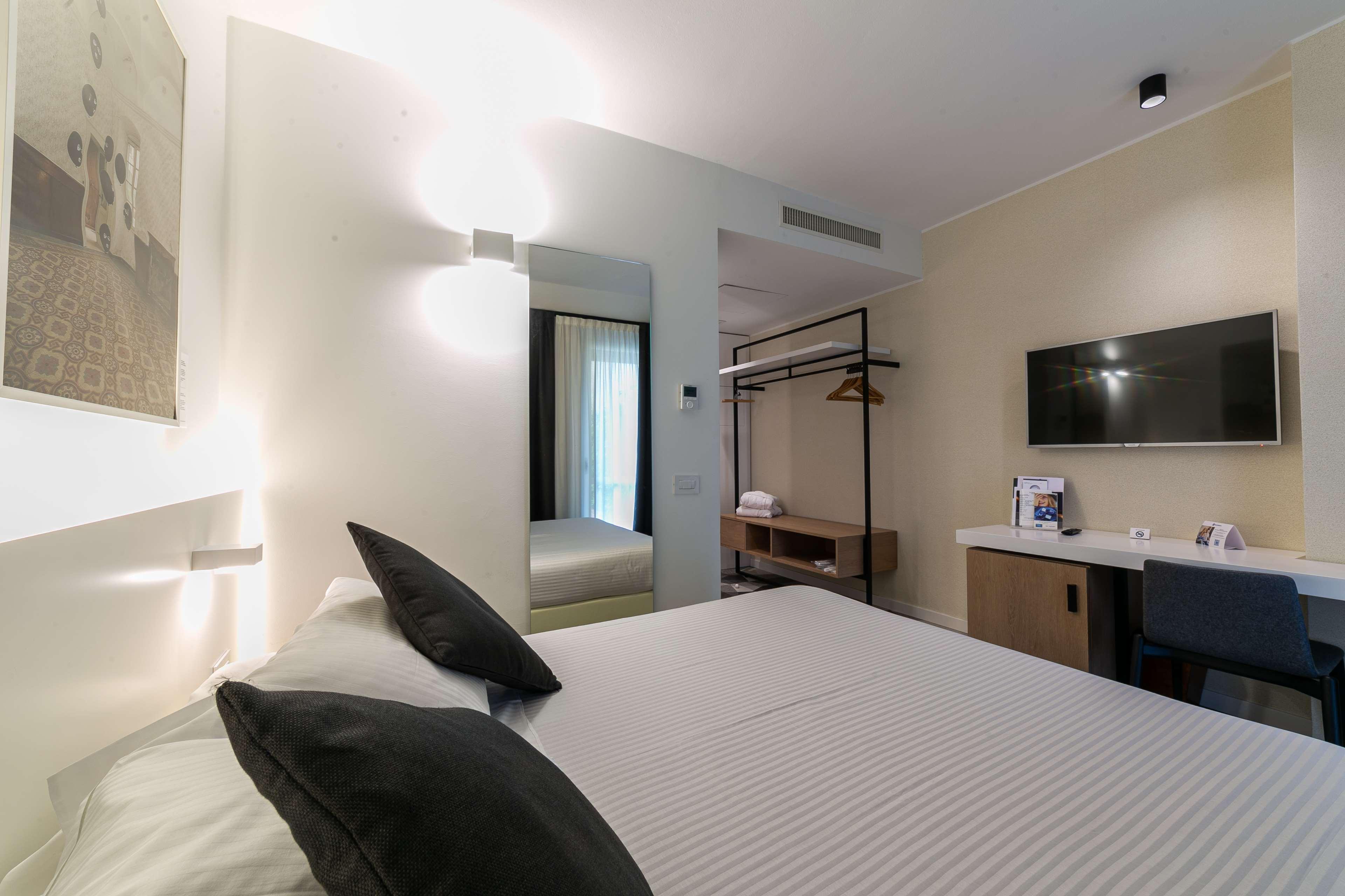 Best Western Hotel Cappello d'Oro Bergamo Esterno foto