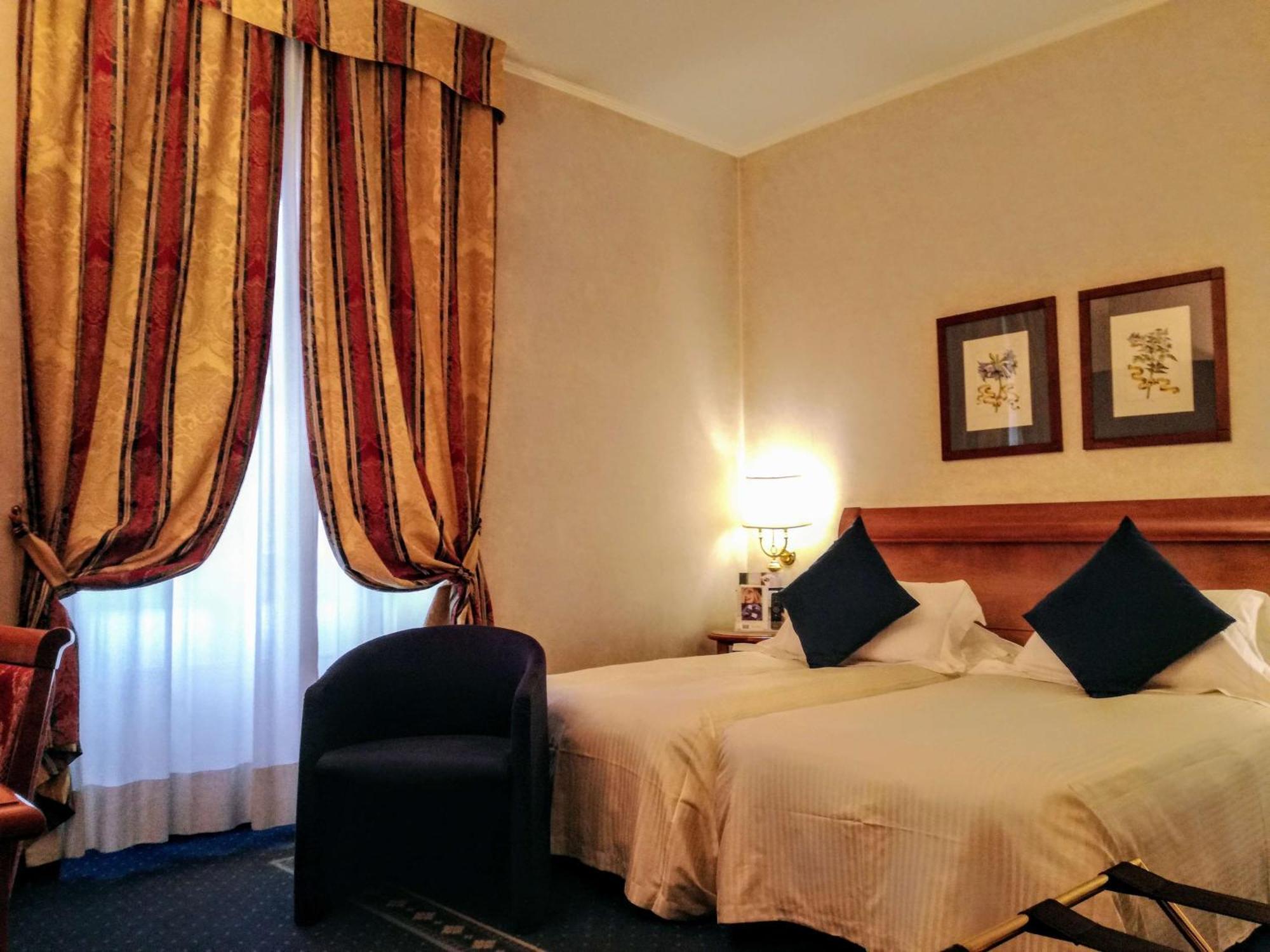 Best Western Hotel Cappello d'Oro Bergamo Esterno foto