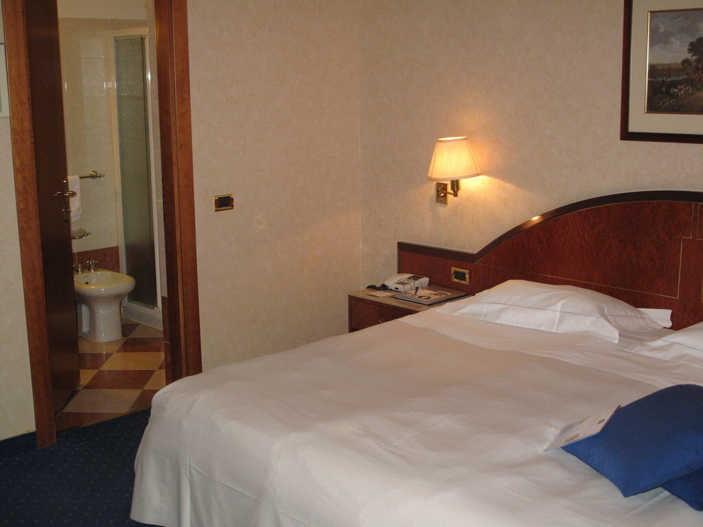 Best Western Hotel Cappello d'Oro Bergamo Esterno foto